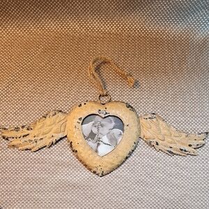 Vintage Style Angel Wing Hanging Picture Memory Frame Charming Rustic Farmhouse